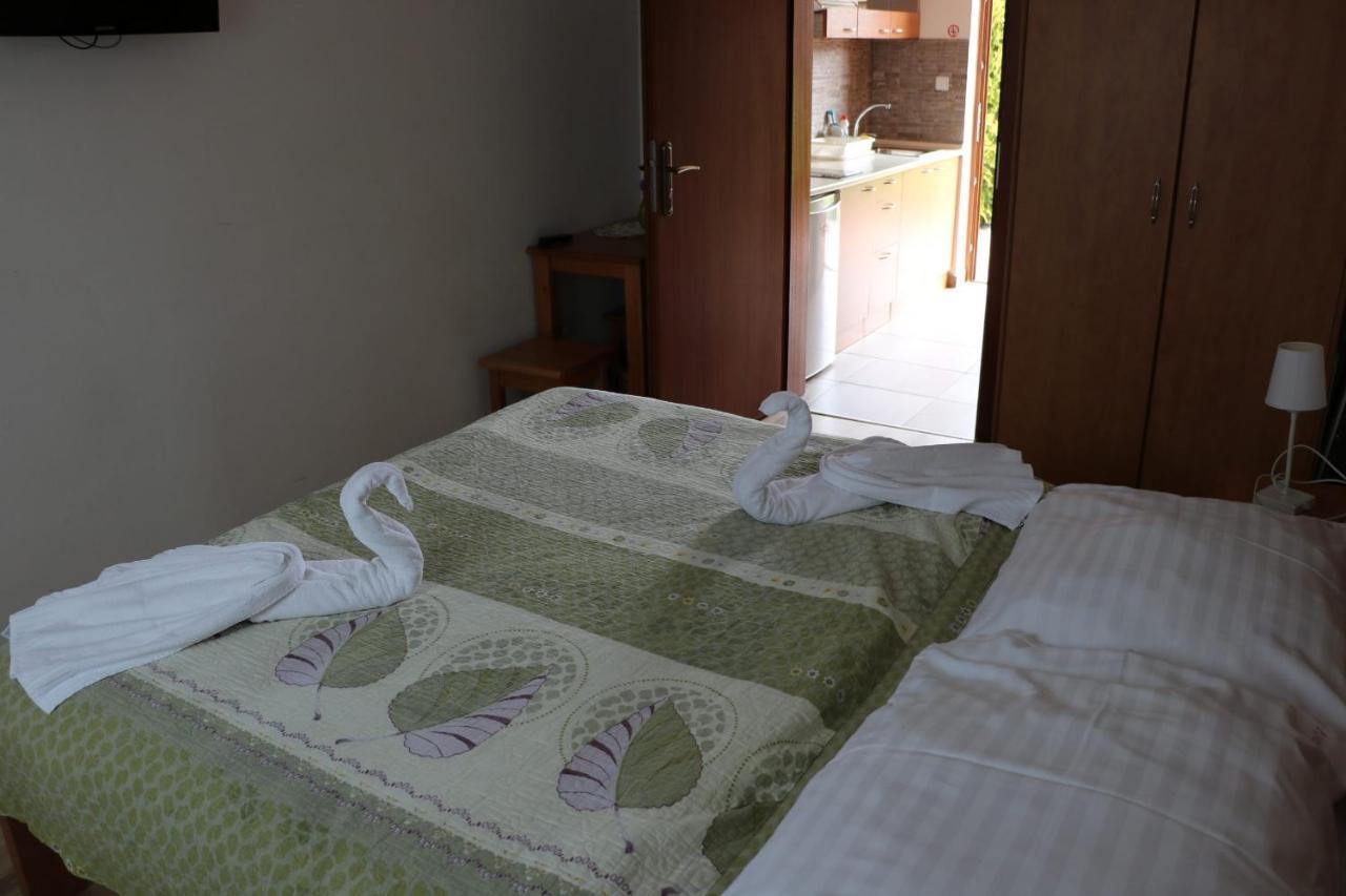 Penzion Anesis - štúdiá Turčianske Teplice Esterno foto
