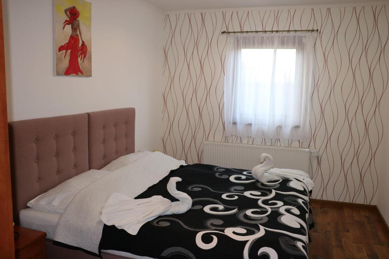 Penzion Anesis - štúdiá Turčianske Teplice Esterno foto